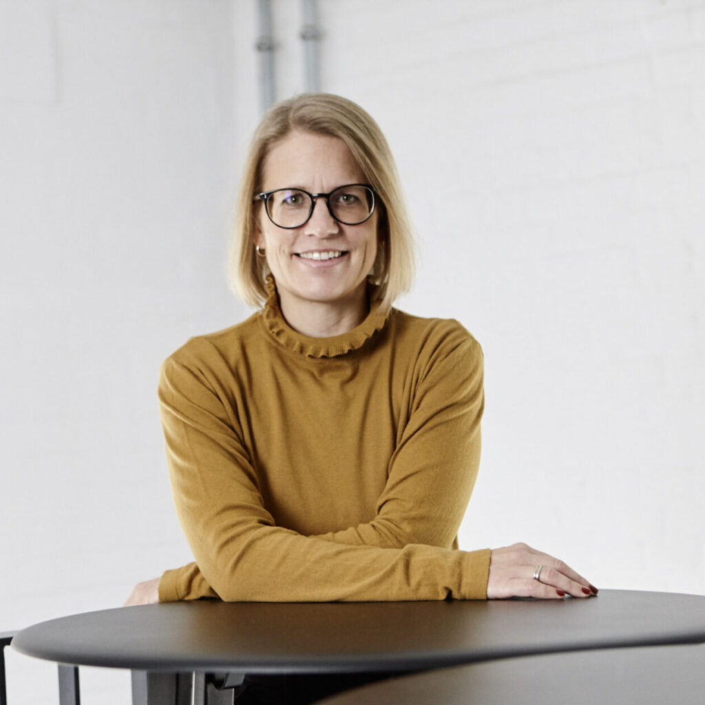 Foto der Verfasserin des Blogbeitrags, Seitenwirbel GeschÃ¤ftsfÃ¼hrerin Sonja Kehr